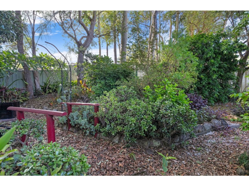 23 Fremantle Drive, Woodrising NSW 2284