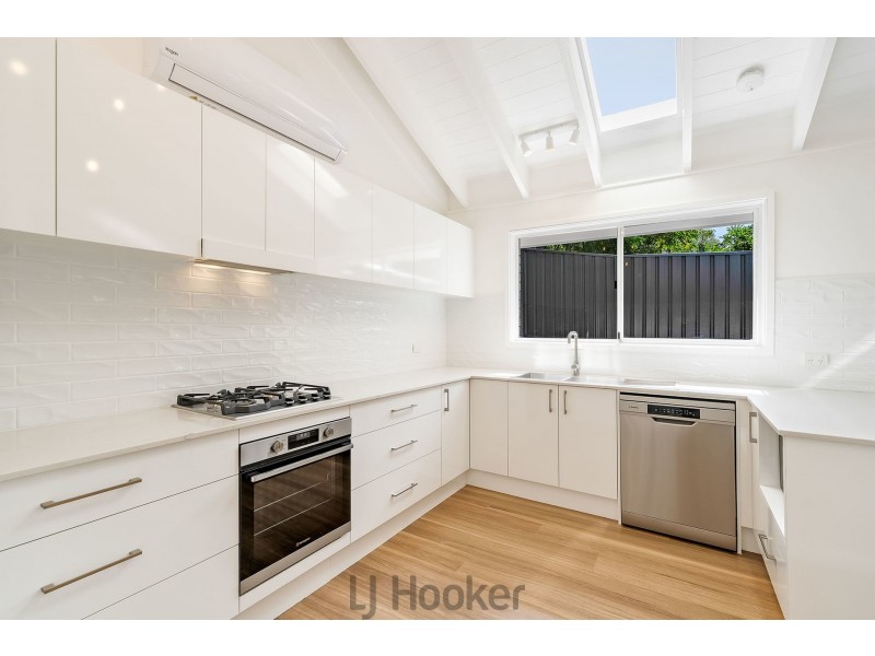15 Rofe Street, Coal Point NSW 2283
