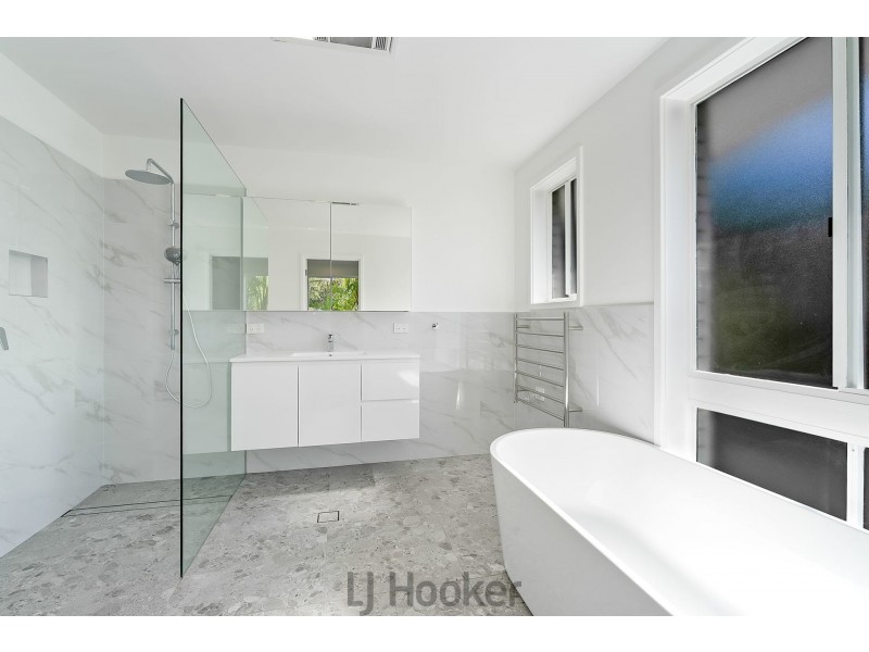 15 Rofe Street, Coal Point NSW 2283