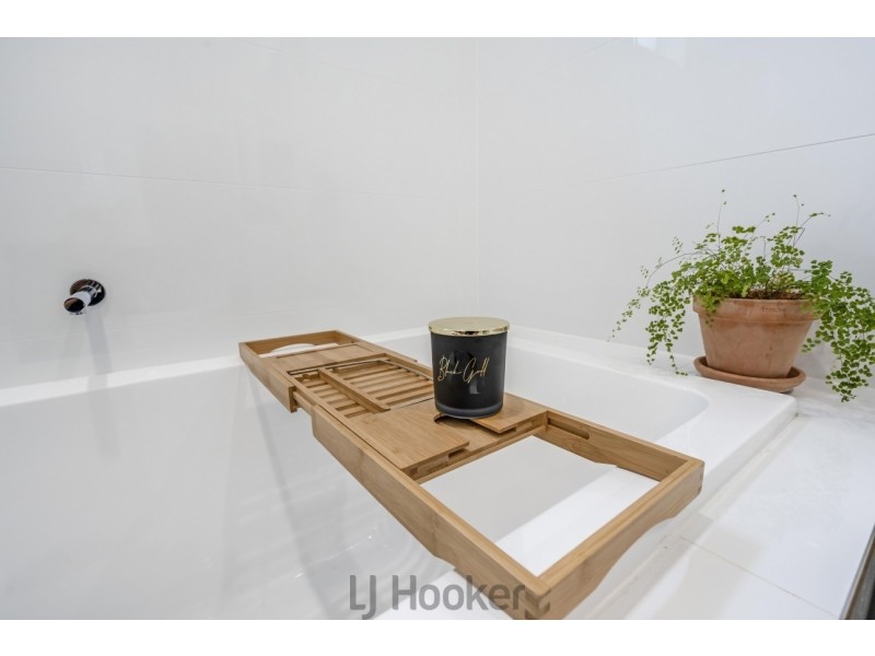 44 Sixth Street, Boolaroo NSW 2284