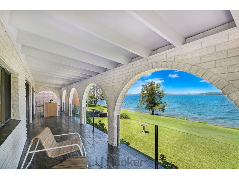 132 Dobell Drive, Wangi Wangi NSW 2267