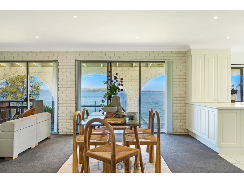 132 Dobell Drive, Wangi Wangi NSW 2267