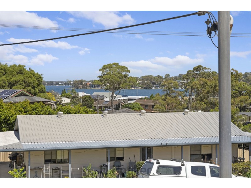 19 Carlisle Row, Fishing Point NSW 2283