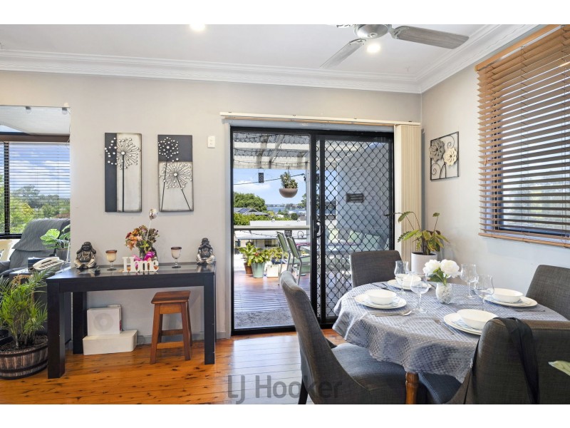 19 Carlisle Row, Fishing Point NSW 2283