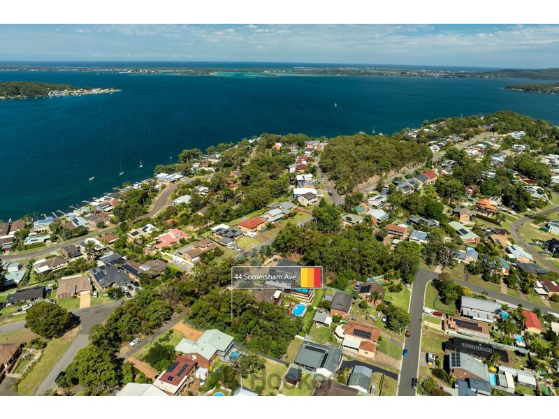 44 Somersham Avenue, Fishing Point NSW 2283