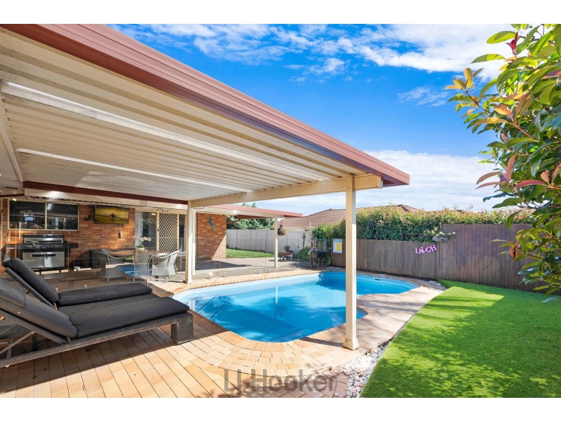 26 Hilldale Drive, Cameron Park NSW 2285