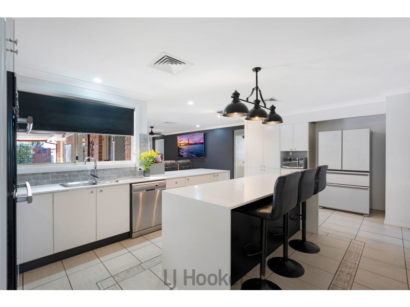 26 Hilldale Drive, Cameron Park NSW 2285