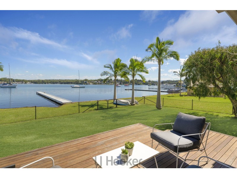 72 Sealand Road, Fishing Point NSW 2283