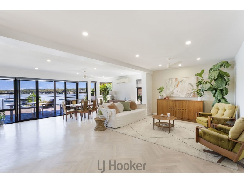 72 Sealand Road, Fishing Point NSW 2283