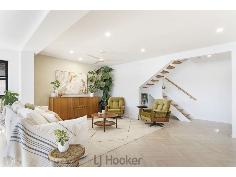 72 Sealand Road, Fishing Point NSW 2283