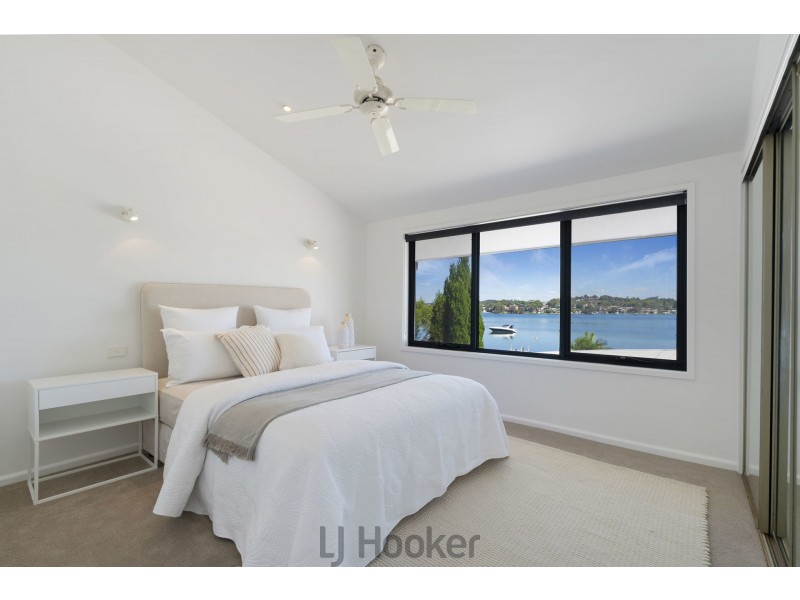 72 Sealand Road, Fishing Point NSW 2283
