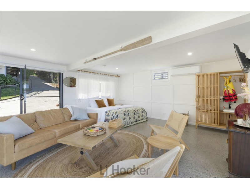 72 Sealand Road, Fishing Point NSW 2283