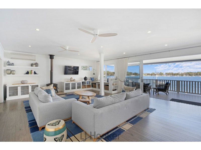 77 Alexander Parade, Arcadia Vale NSW 2283