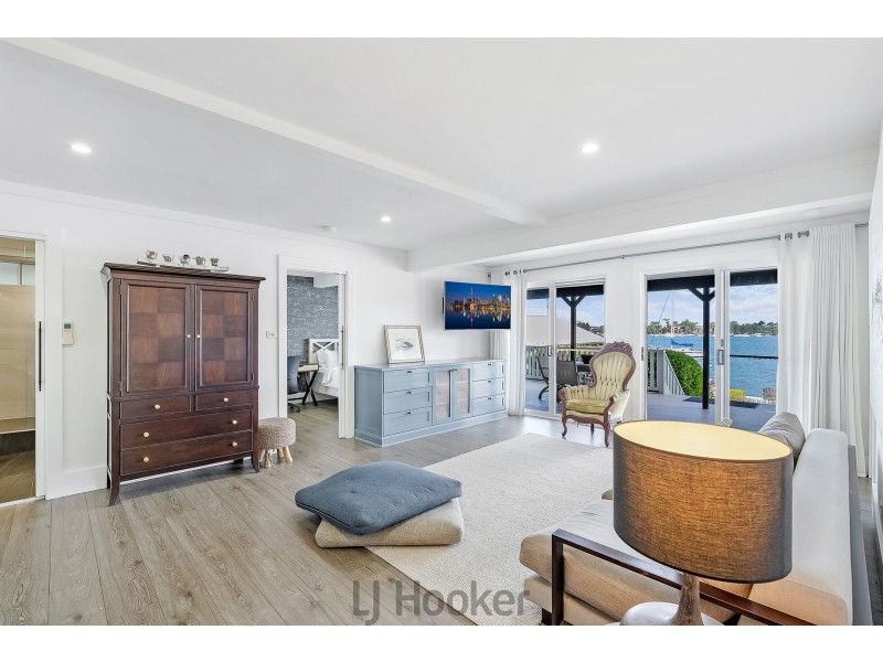 77 Alexander Parade, Arcadia Vale NSW 2283