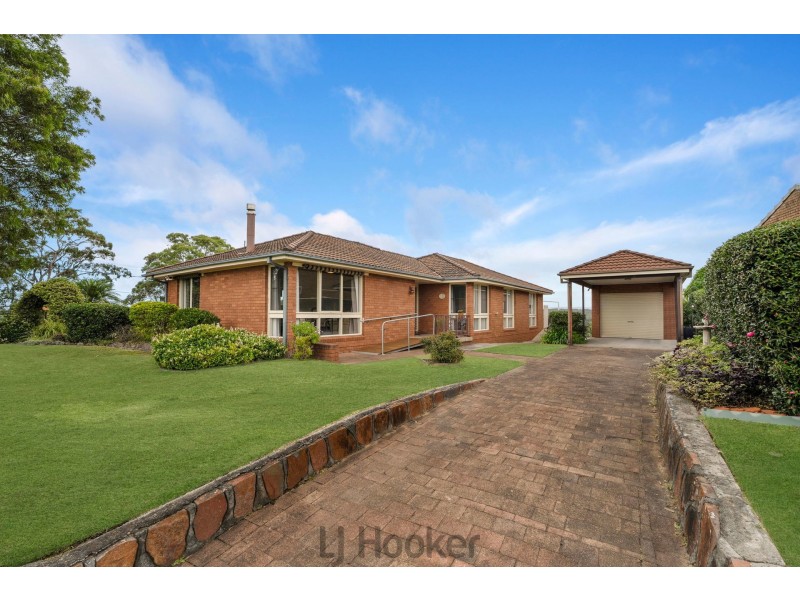 24 Sunlight Parade, Fishing Point NSW 2283