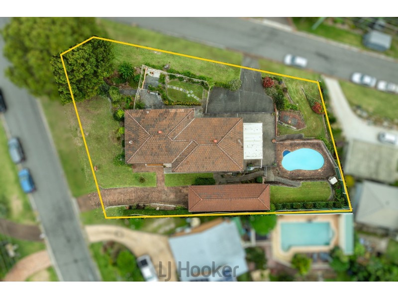 24 Sunlight Parade, Fishing Point NSW 2283