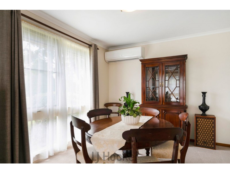 24 Sunlight Parade, Fishing Point NSW 2283