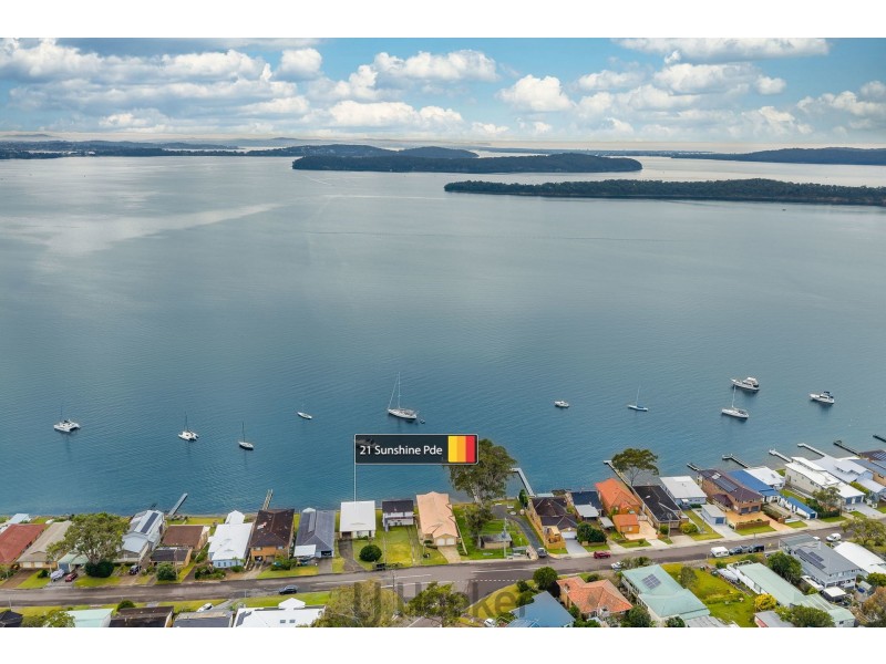 21 Sunshine Parade, Sunshine NSW 2264
