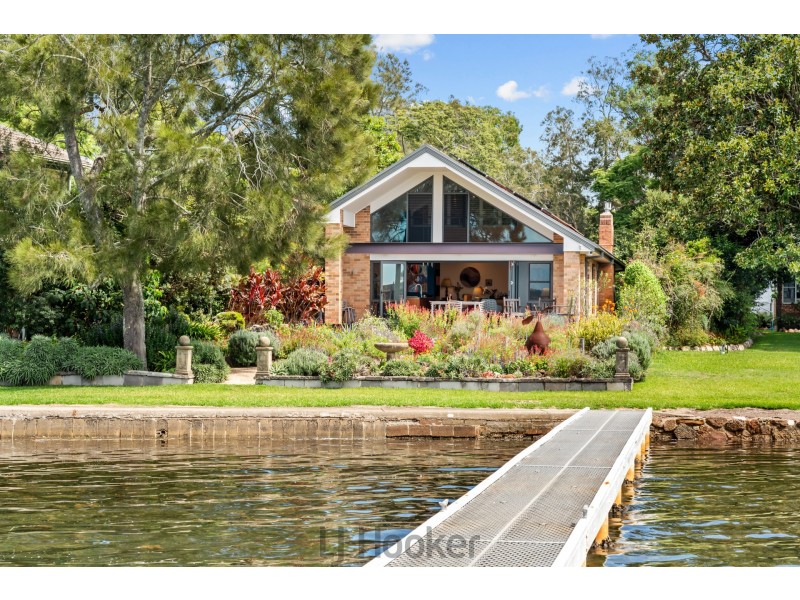 105 Excelsior Parade, Carey Bay NSW 2283