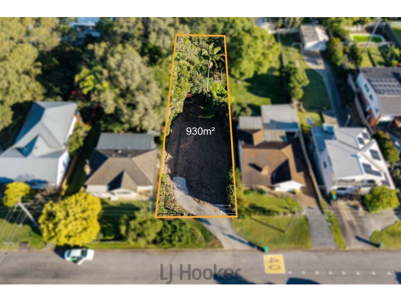 11 Hely Avenue, Fennell Bay NSW 2283