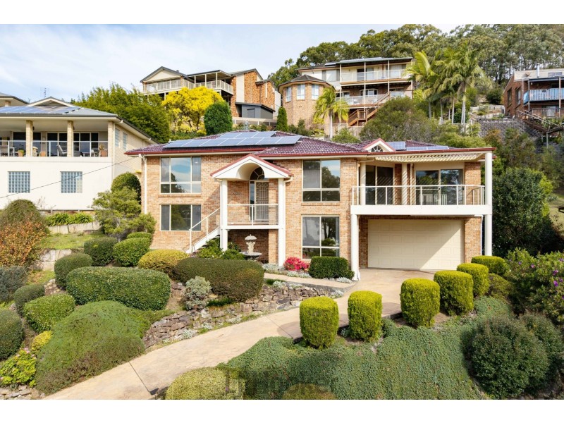 110 Fishing Point Road, Fishing Point NSW 2283