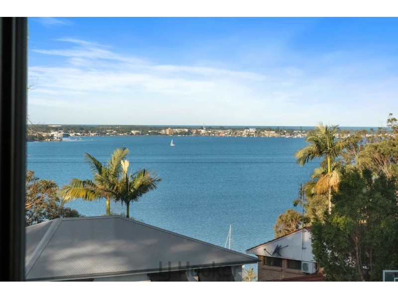 32 The Quarterdeck, Carey Bay NSW 2283