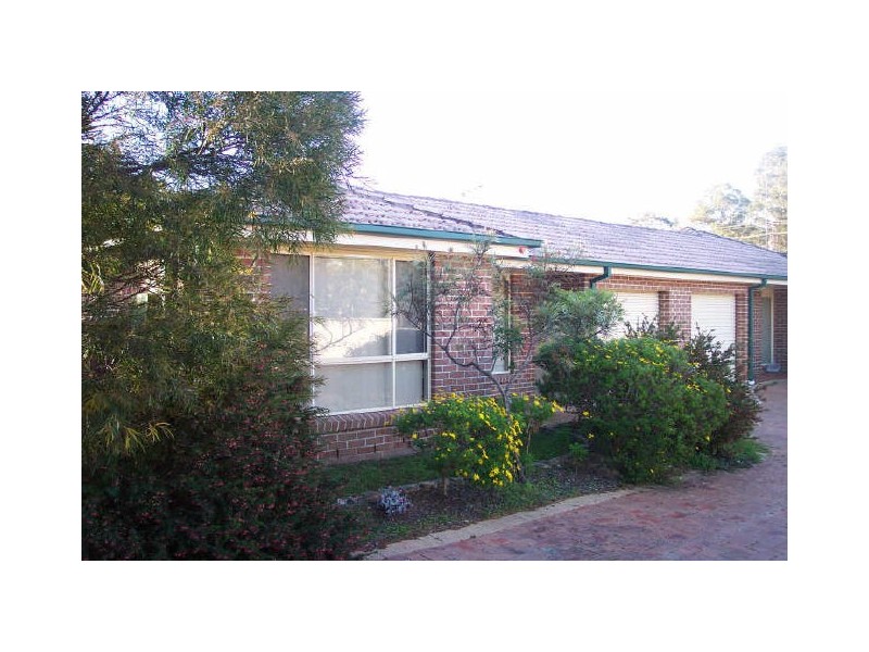 11 Oakhampton Court, Carey Bay NSW 2283