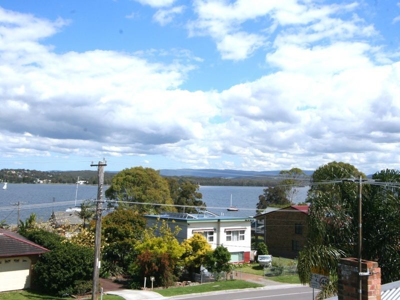 178 Coal Point Road, Coal Point NSW 2283