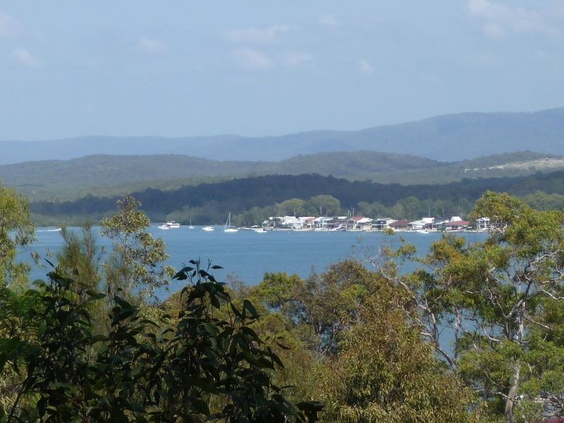 67 Coal Point Road, Coal Point NSW 2283