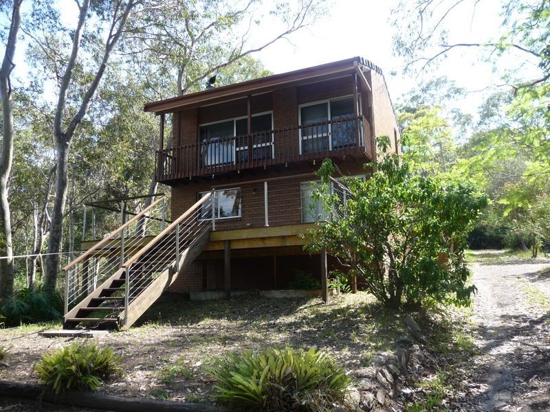 67 Coal Point Road, Coal Point NSW 2283