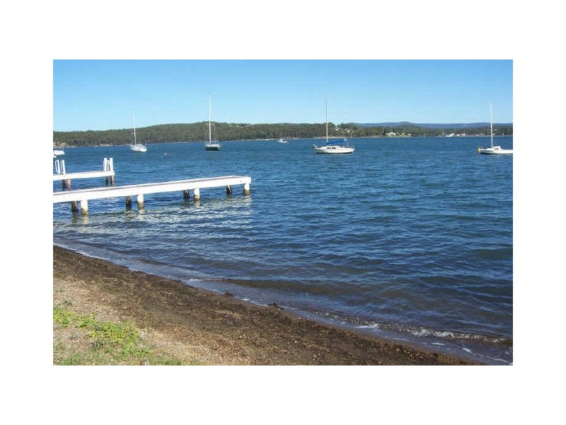 Eleebana NSW 2282