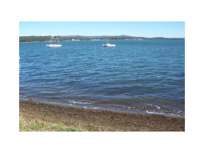 Eleebana NSW 2282