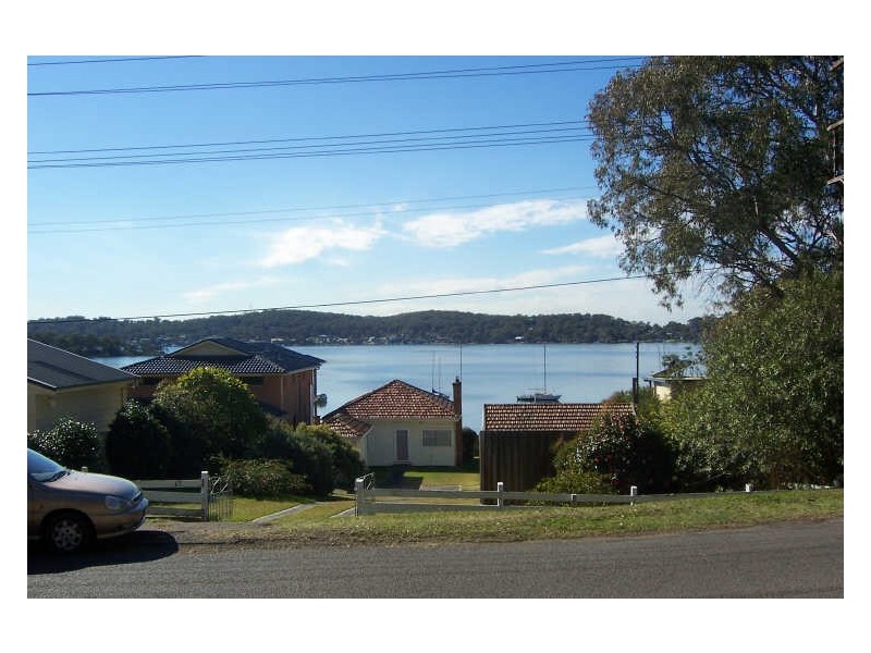 54 Fishing Point Road, Rathmines NSW 2283