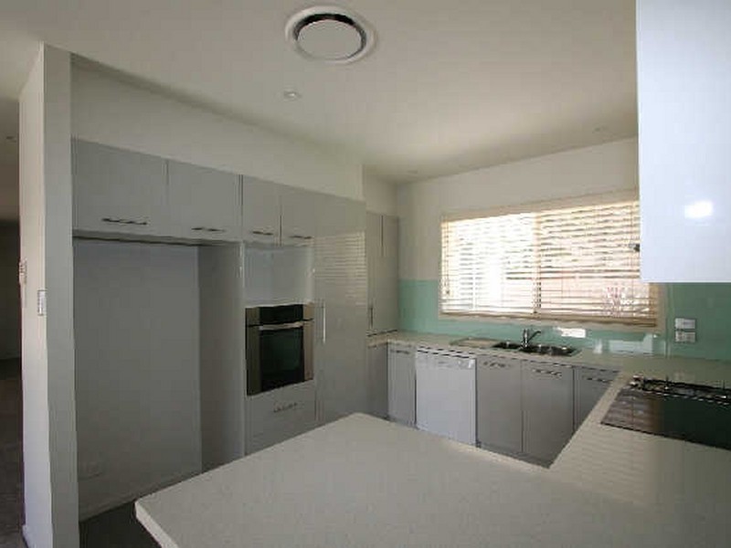 Fassifern NSW 2283