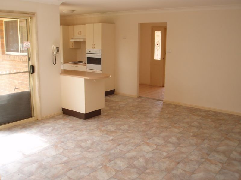 5 Era Close, Marmong Point NSW 2284