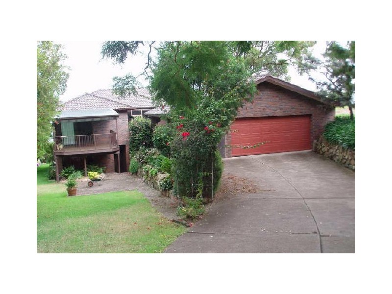 335 Coal Point Road, Coal Point NSW 2283