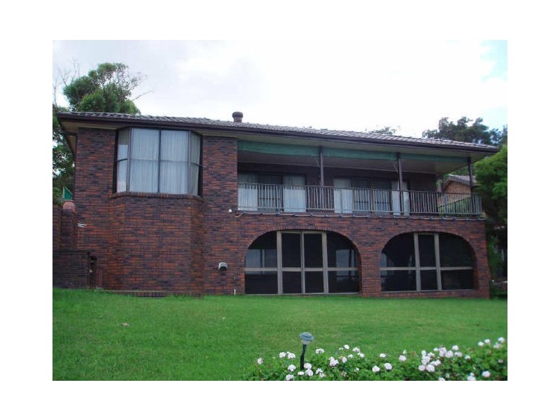 335 Coal Point Road, Coal Point NSW 2283