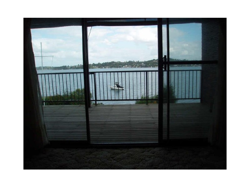 335 Coal Point Road, Coal Point NSW 2283