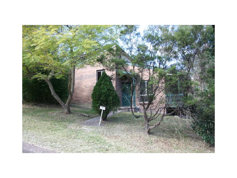 17 Threlkeld Drive, Bolton Point NSW 2283
