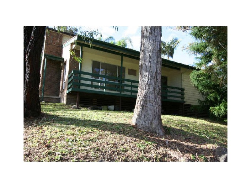 17 Threlkeld Drive, Bolton Point NSW 2283
