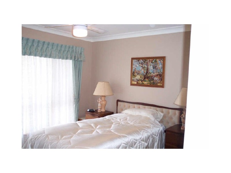 82 Rosemary Row, Rathmines NSW 2283