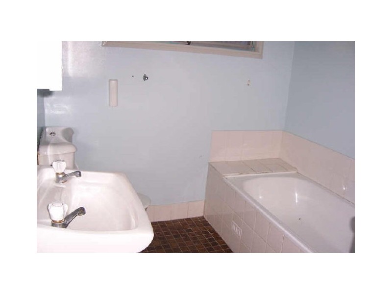 Bolton Point NSW 2283