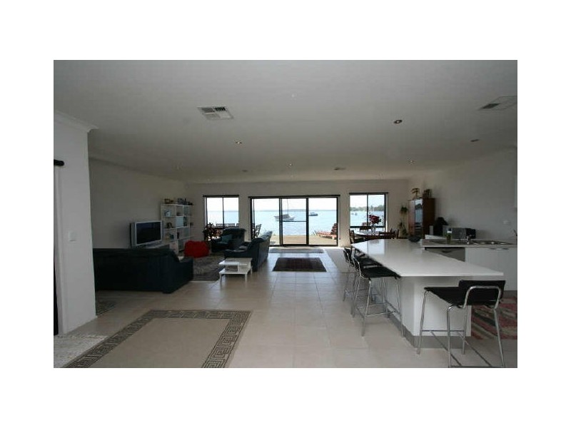 Brightwaters NSW 2264