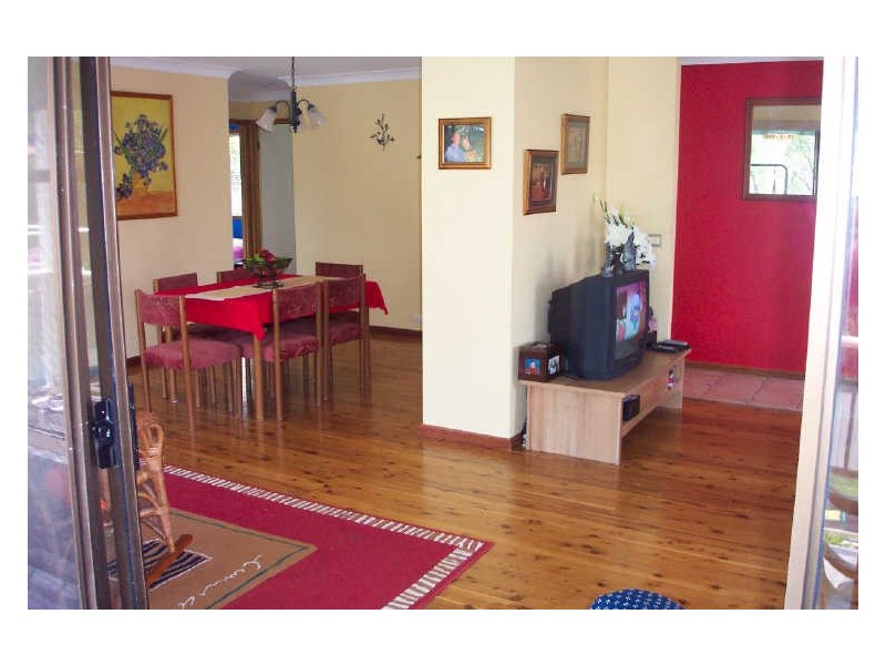 85 The Ridgeway, Bolton Point NSW 2283