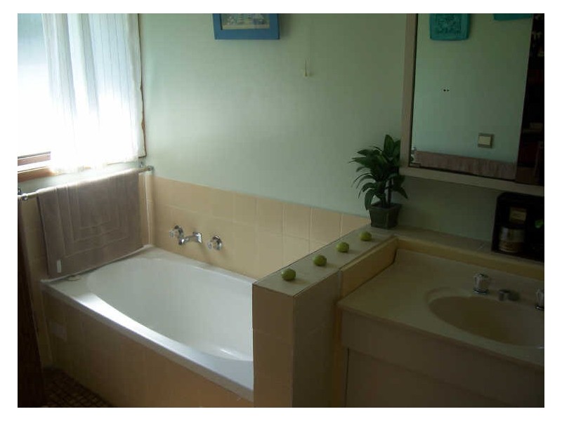 85 The Ridgeway, Bolton Point NSW 2283