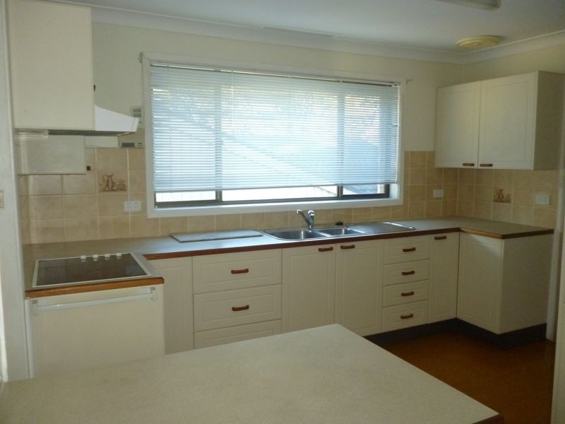 23 Robey Road, Coal Point NSW 2283