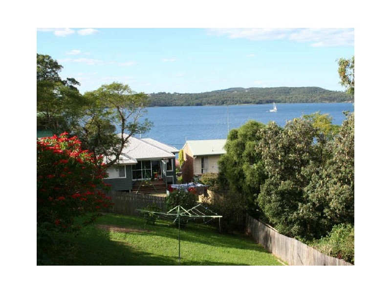 3 Exeter Street, Carey Bay NSW 2283