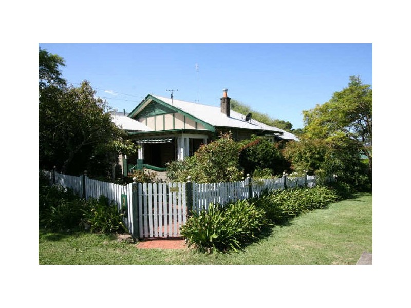 12 Renwick Street, Toronto NSW 2283