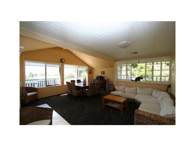 12 Renwick Street, Toronto NSW 2283