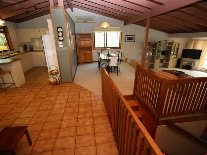 218 Coal Point Road, Coal Point NSW 2283